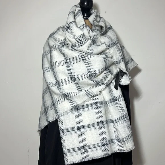 Checkered Scarf Mng Scarf Mango Wool Mix Large Check Scarf In
